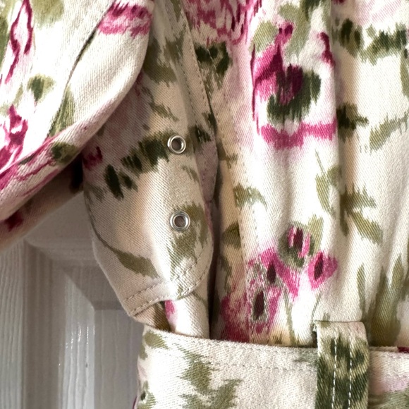 Madison Studio Floral Belted Trench in Cream and Pink Size 8 - Picture 6 of 9